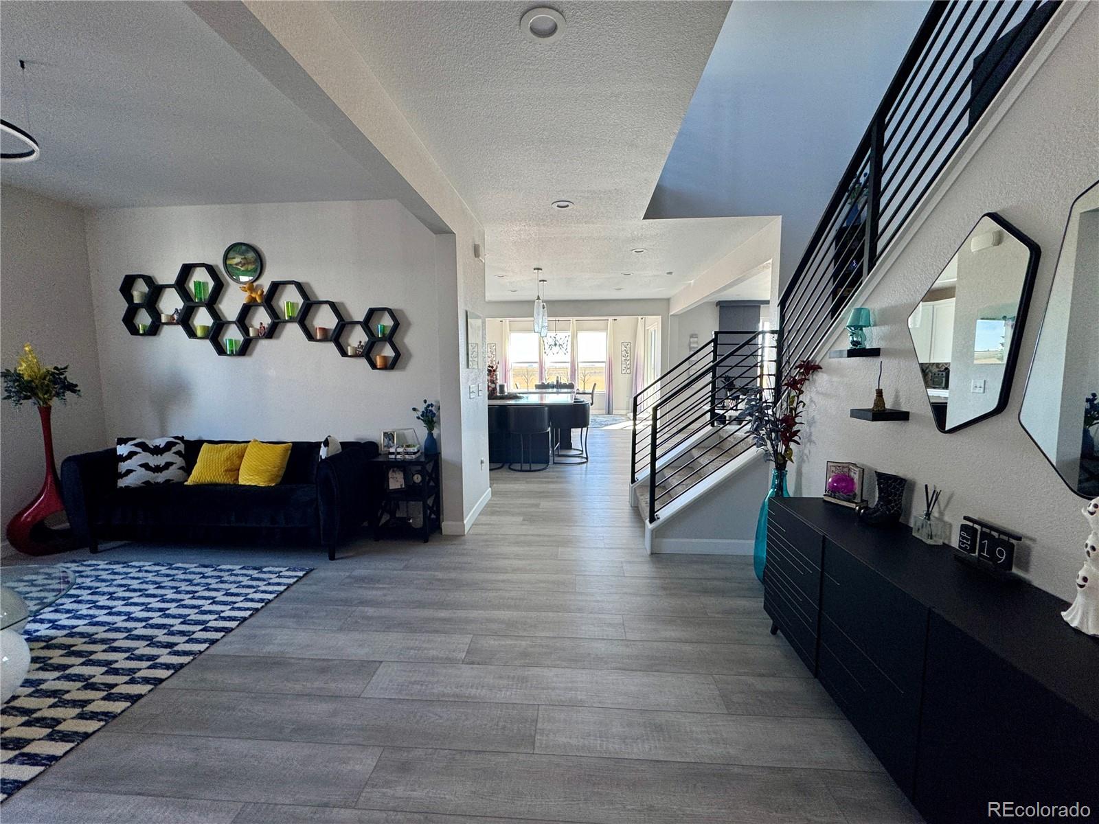 9828 Danube Court