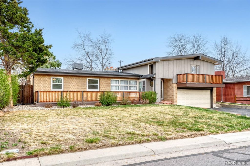 Photo of 850 Holland Street, Lakewood, CO 80215 (MLS # 4512435)