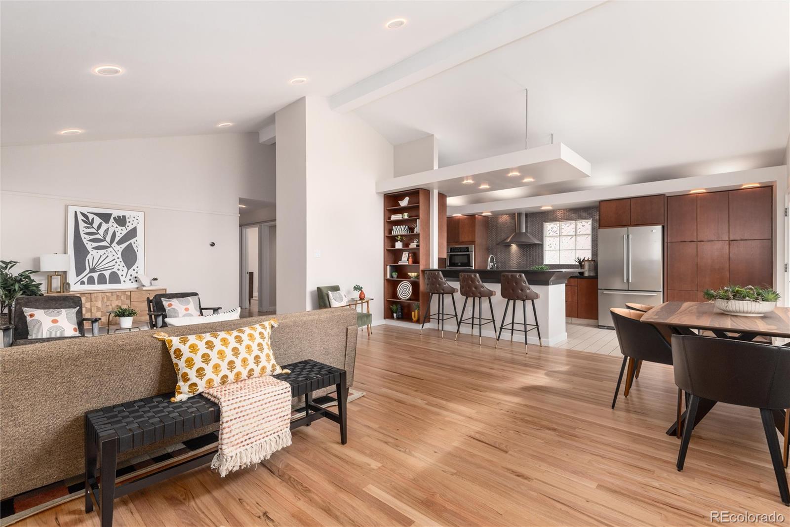 2005 S Monroe Street