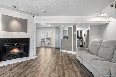 MLS: 6102405