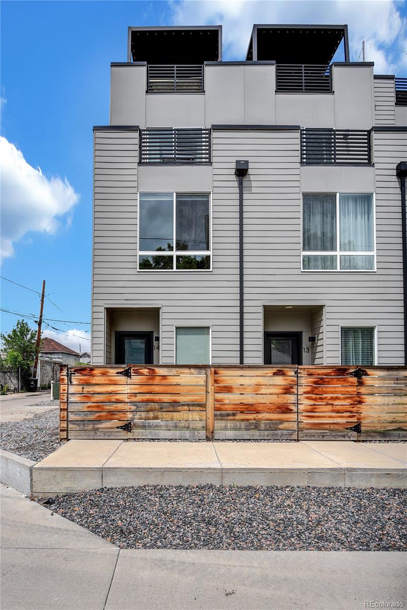 3520 W Conejos Place 14