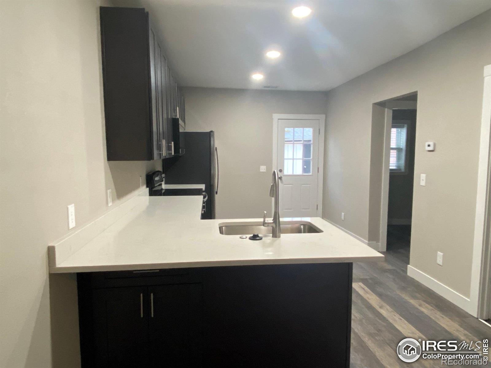 319-321 S 2nd Street