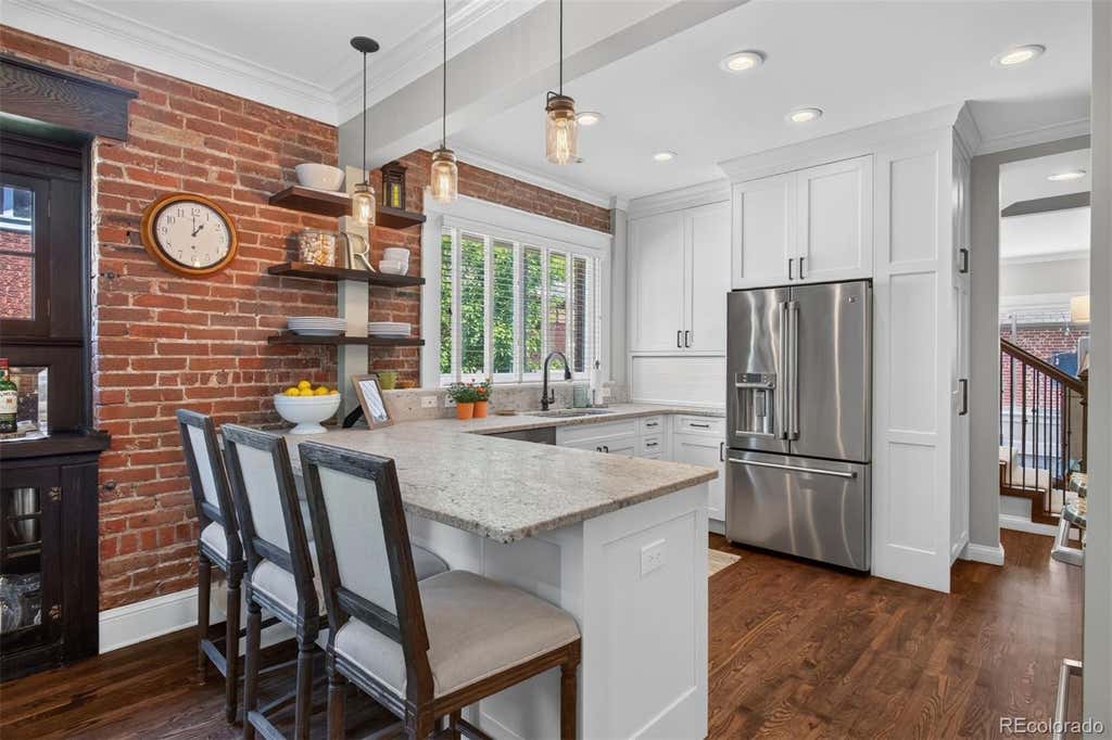 Photo of 668 S Corona Street, Denver, CO 80209 (MLS # 9228333)