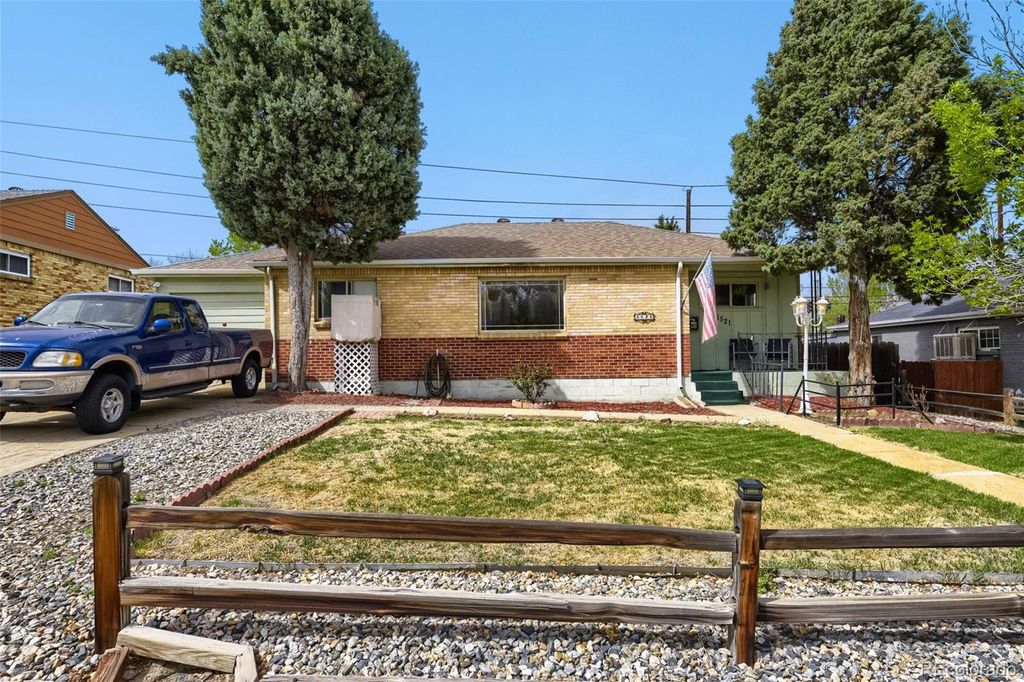 Photo of 1521 Ruth Drive, Thornton, CO 80229 (MLS # 8121451)