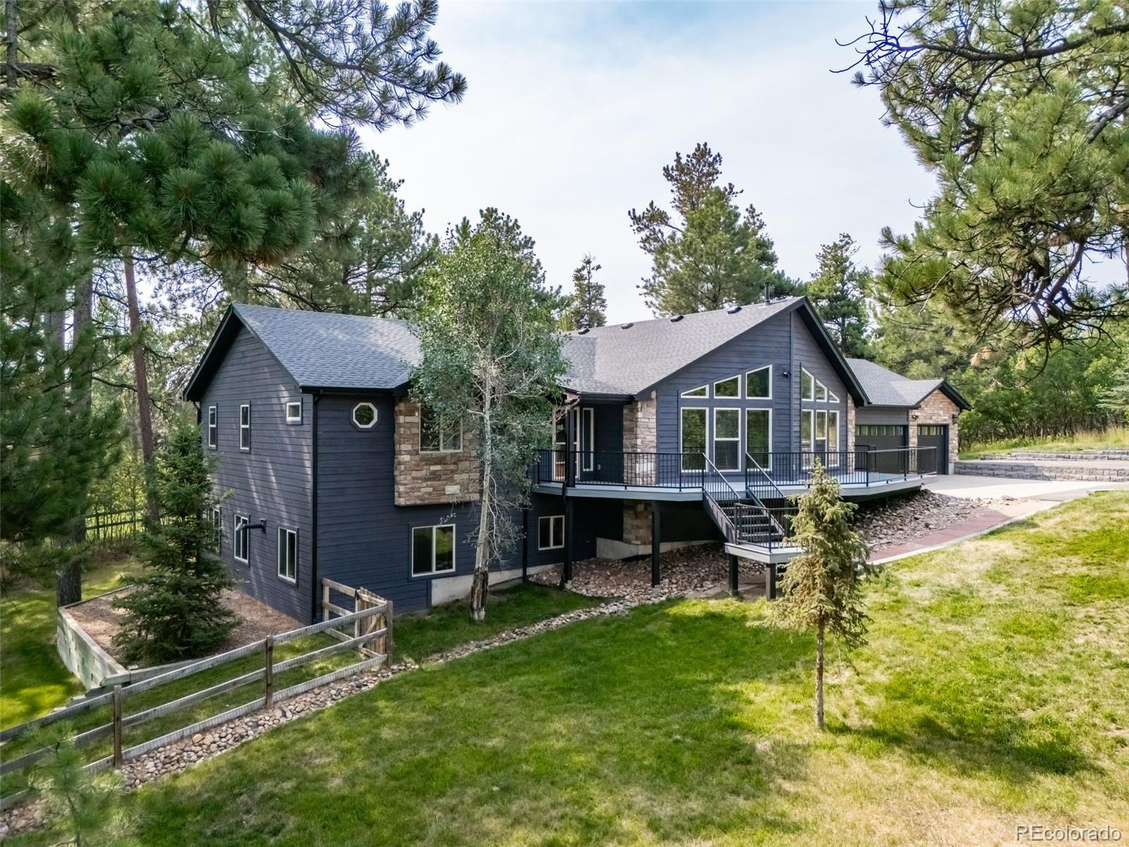 7596 Rollins Drive