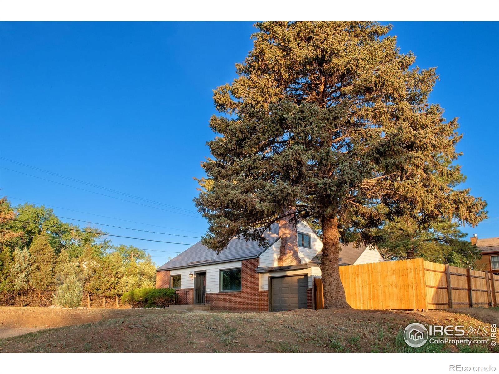 219 3rd Street