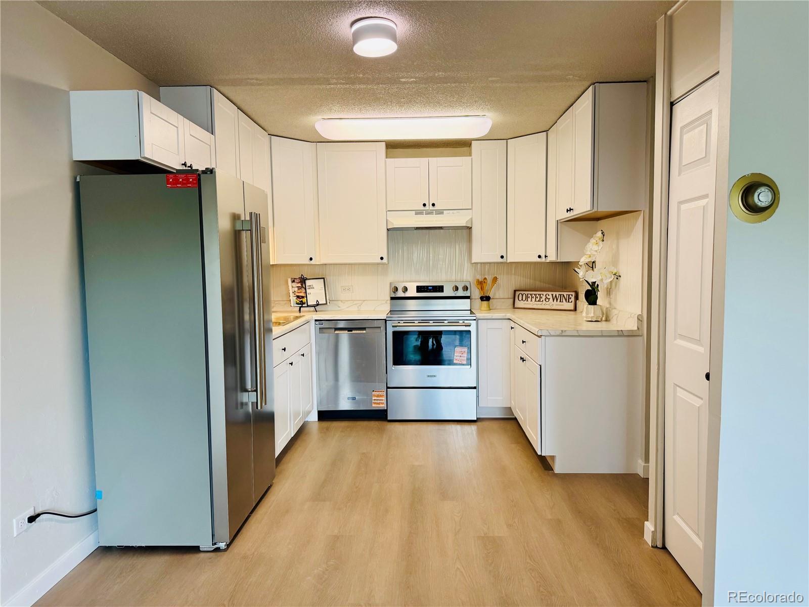 755 S Alton Way 12C, Denver, CO, 80247 3 755 S Alton Way 12C