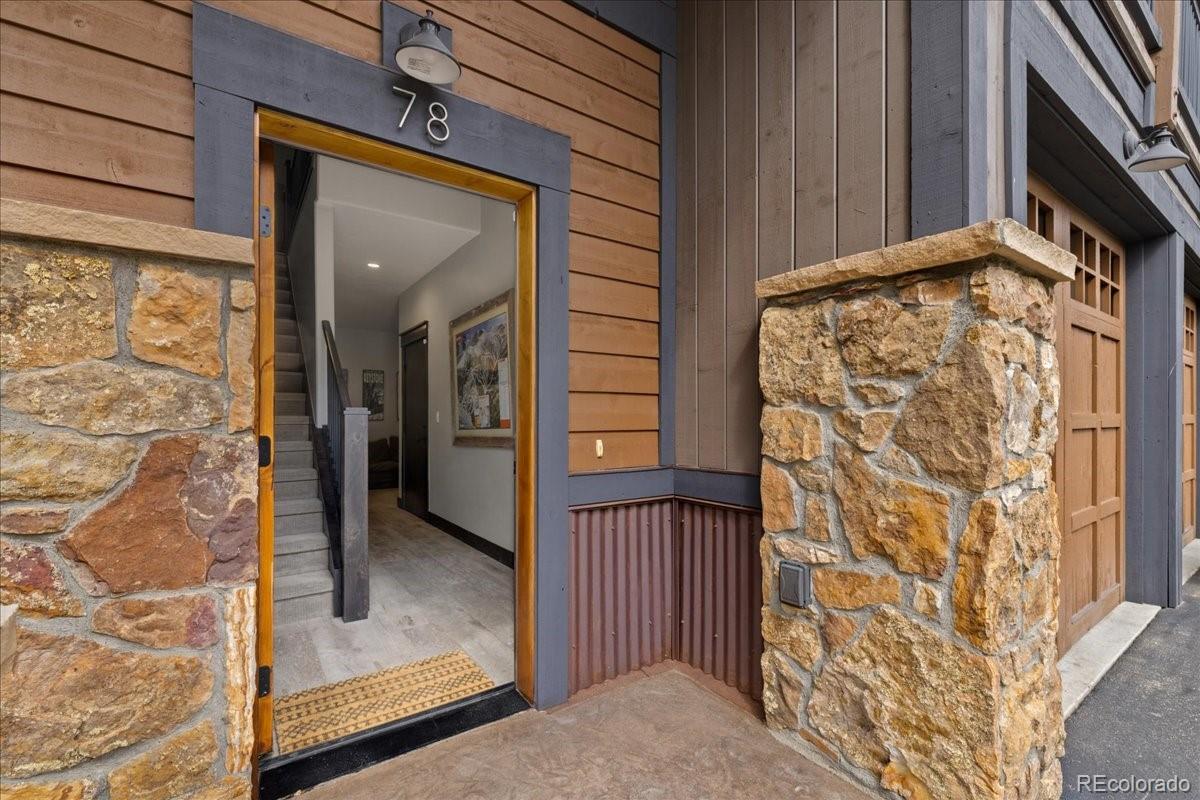78 Erickson Loop