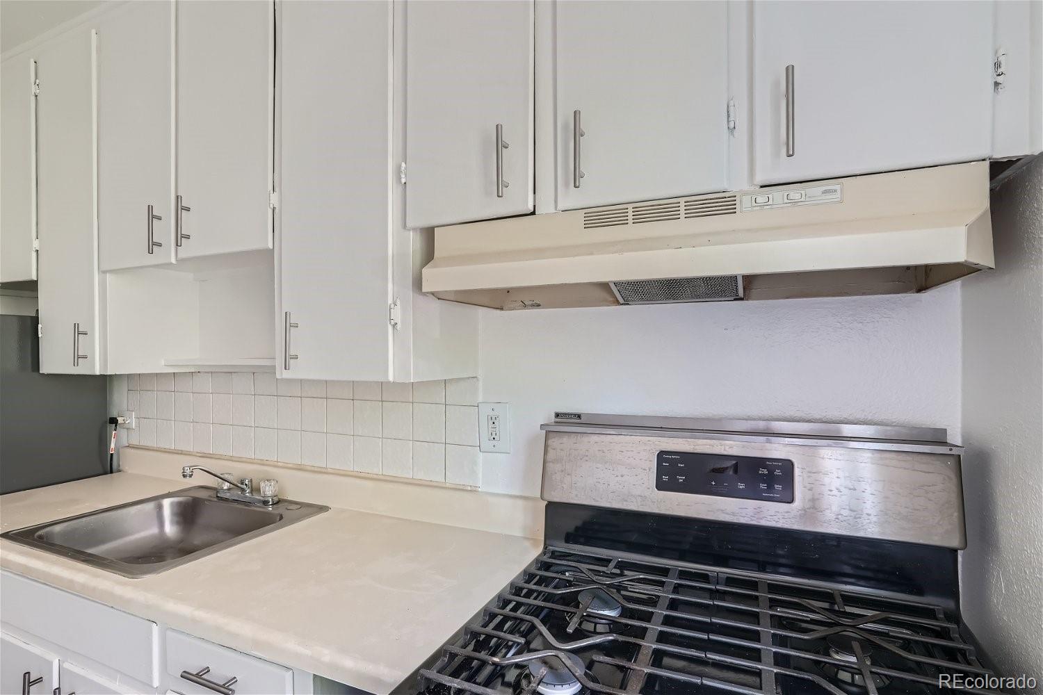 85 N Grant Street 22