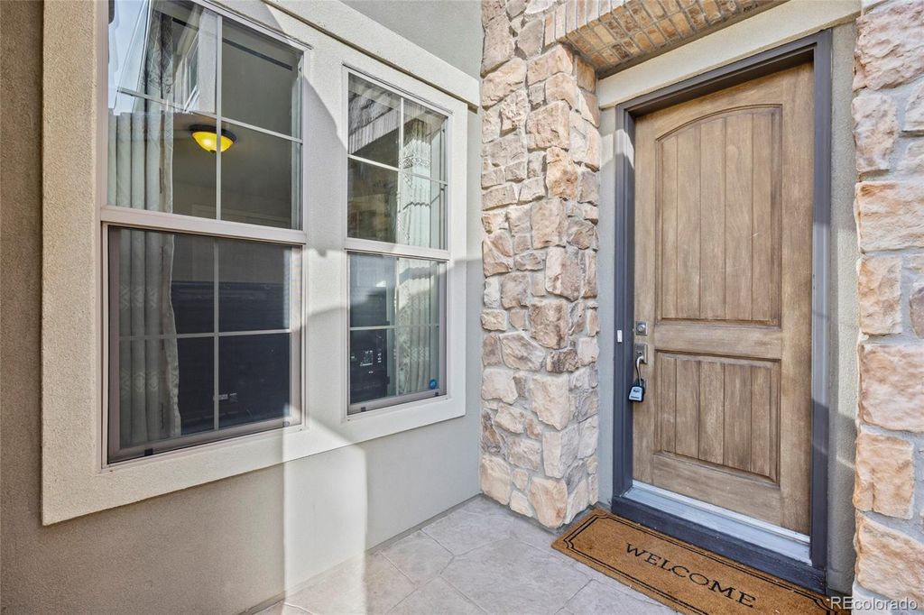 Photo of 15454 W Auburn Avenue, Lakewood, CO 80228 (MLS # 3876787)