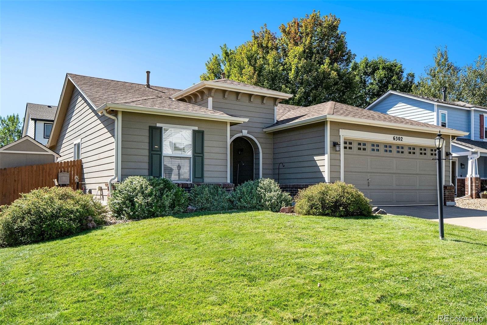 6302 Valley Vista Avenue