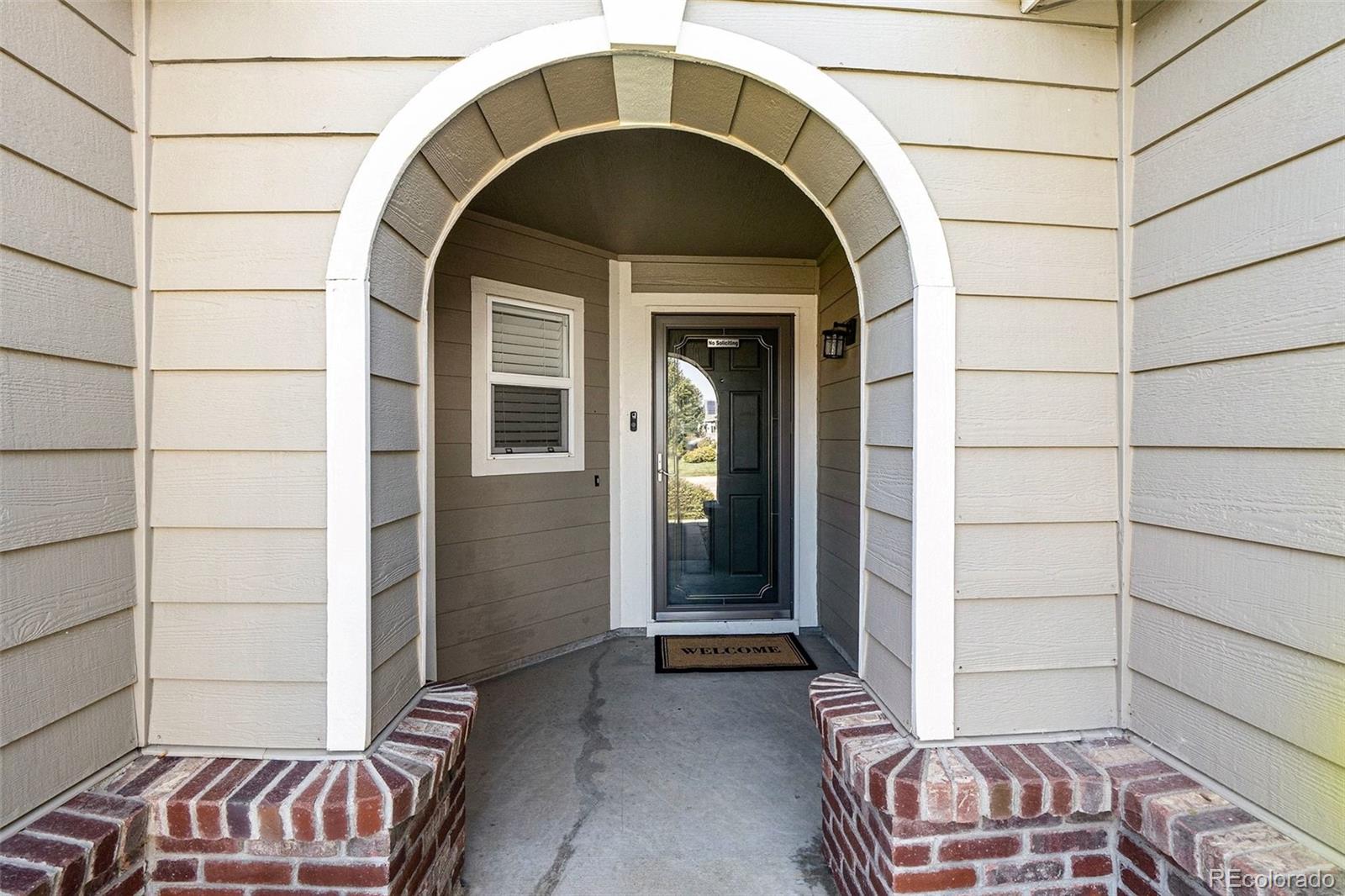 6302 Valley Vista Avenue