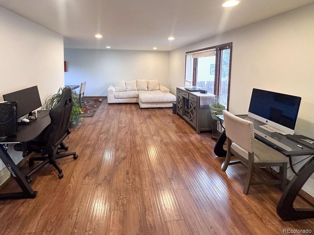 3696 S Argonne Street