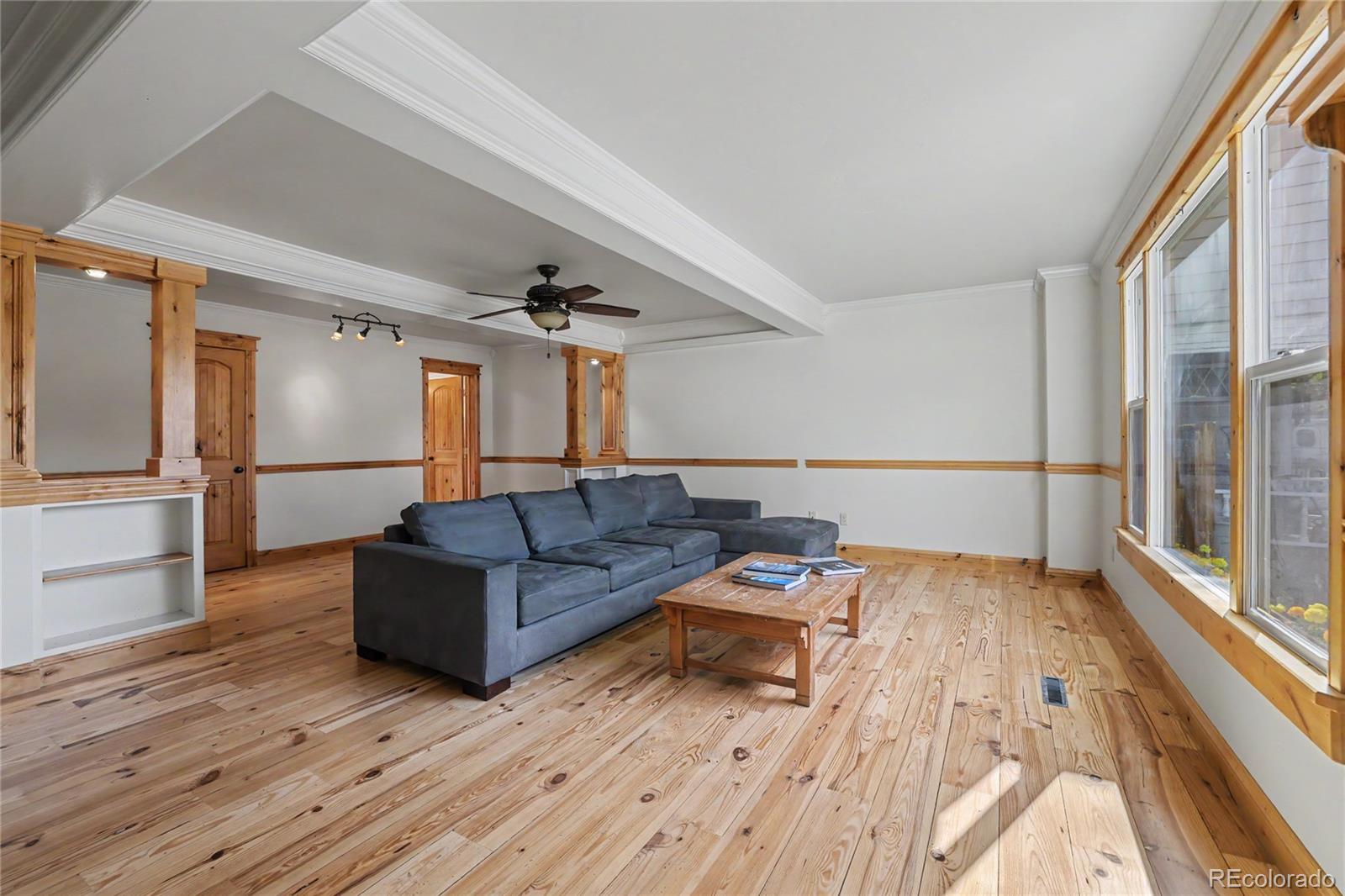 134 W 8th Street