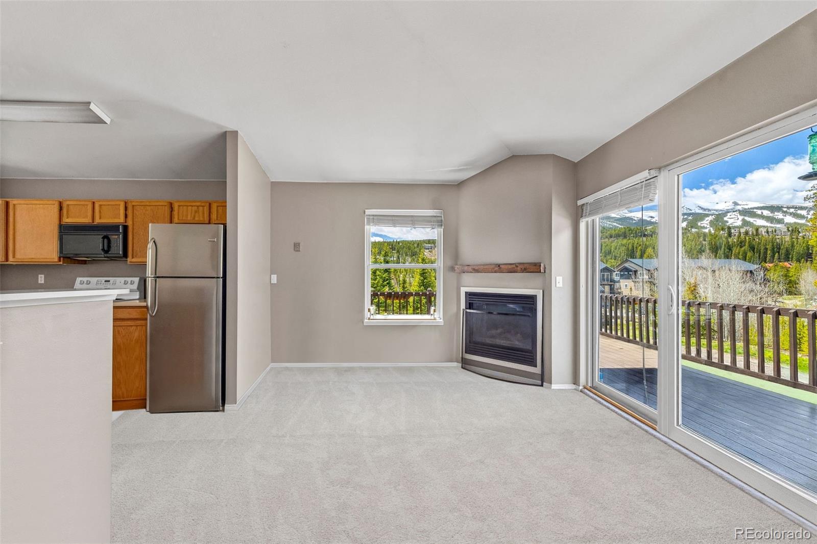 10 River Park Drive A