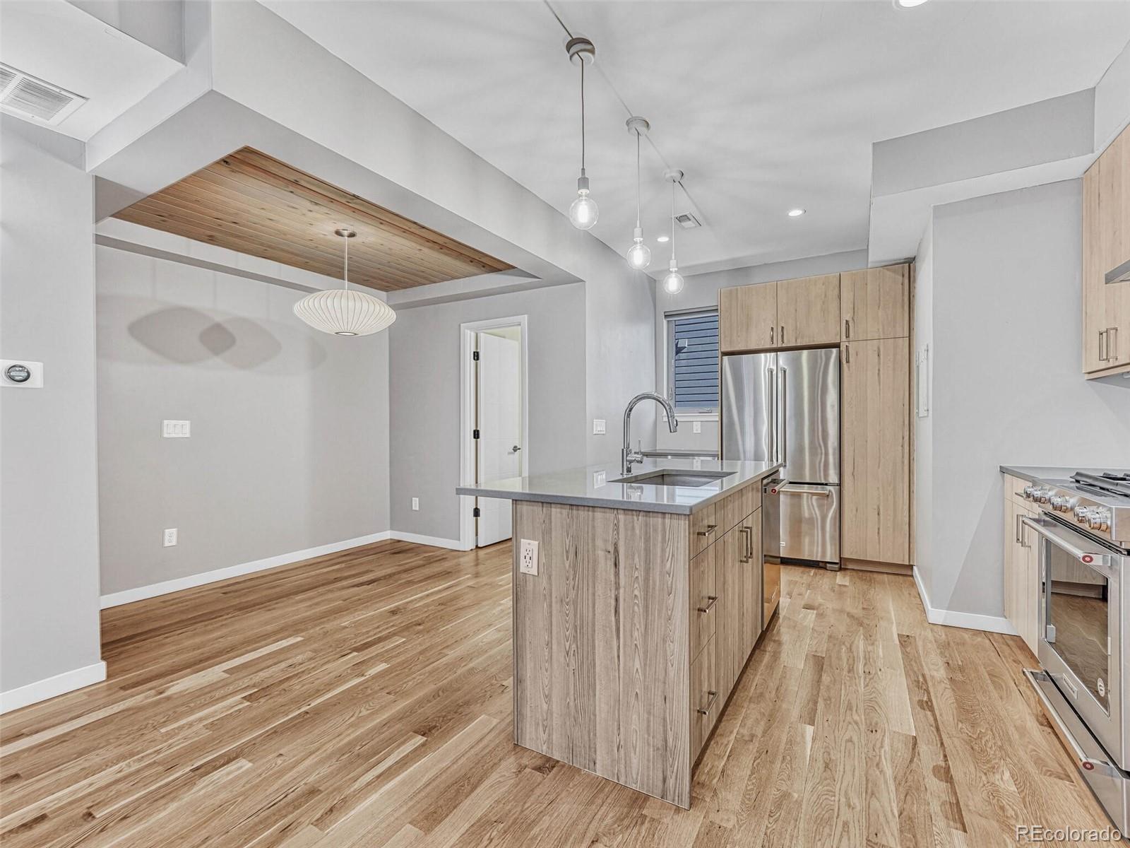 2625 W 25th Avenue 4