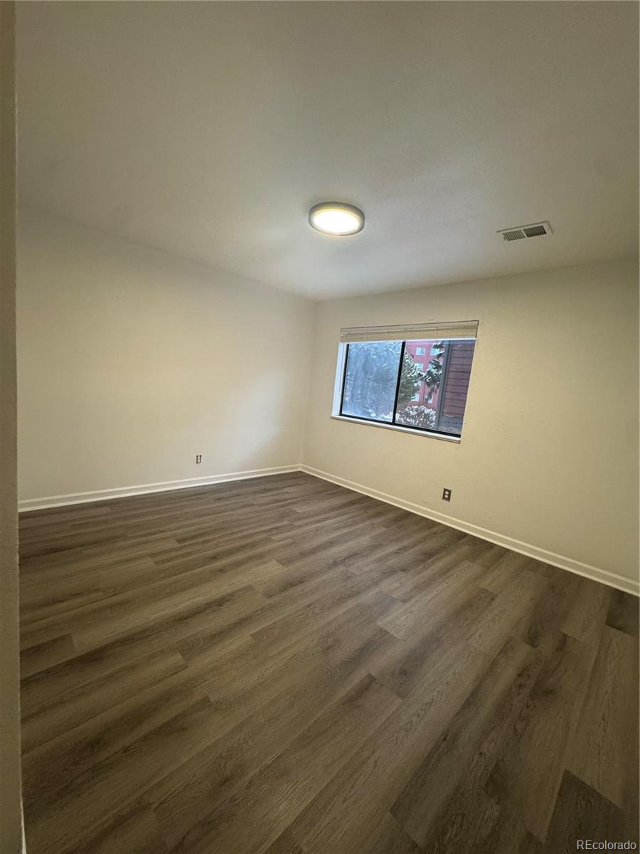 303 W Lehow Avenue 4