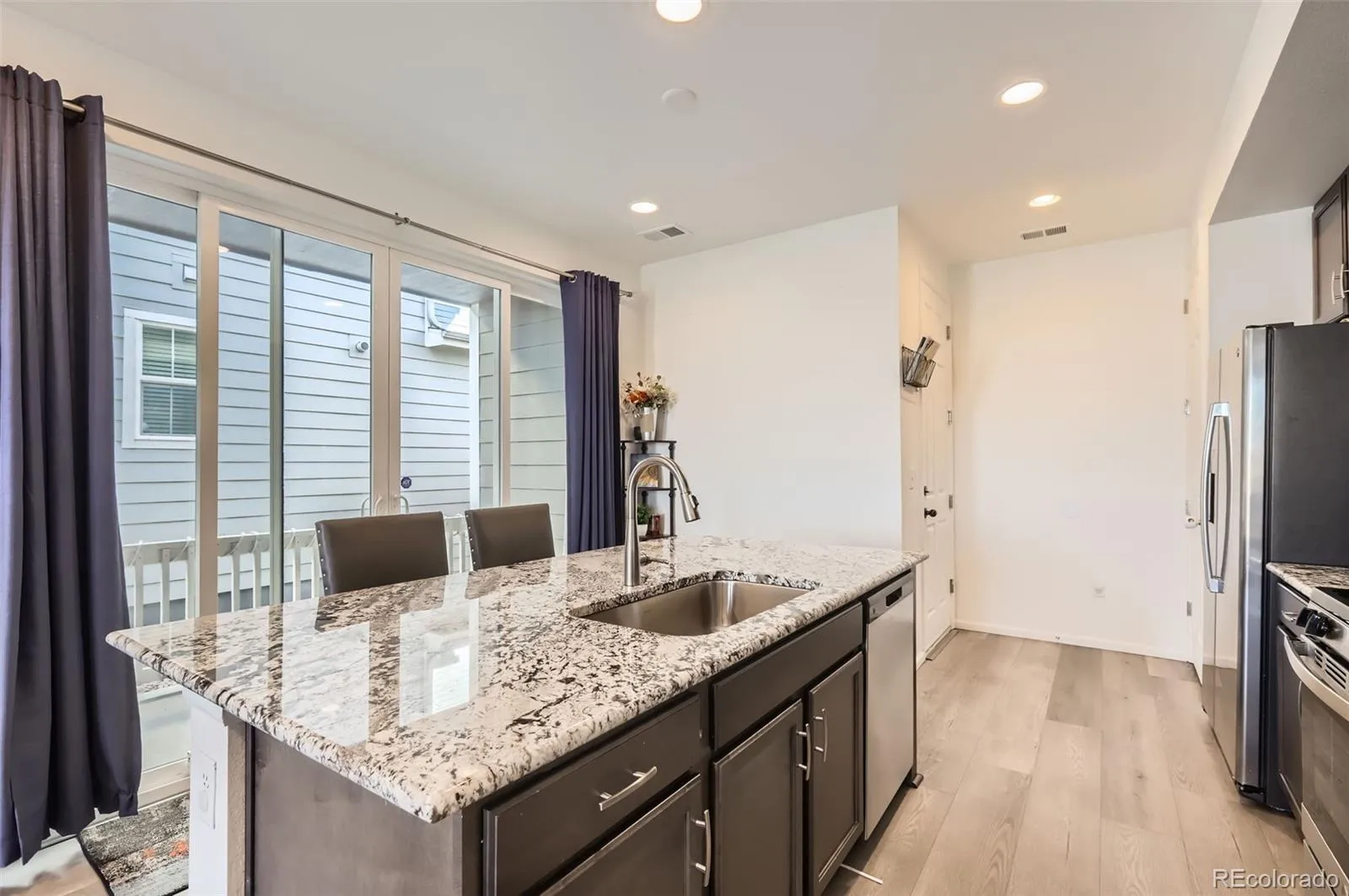 Frederick, Colorado 80504, United States, 3 Bedrooms Bedrooms, ,3 BathroomsBathrooms,Residential,Active,98506