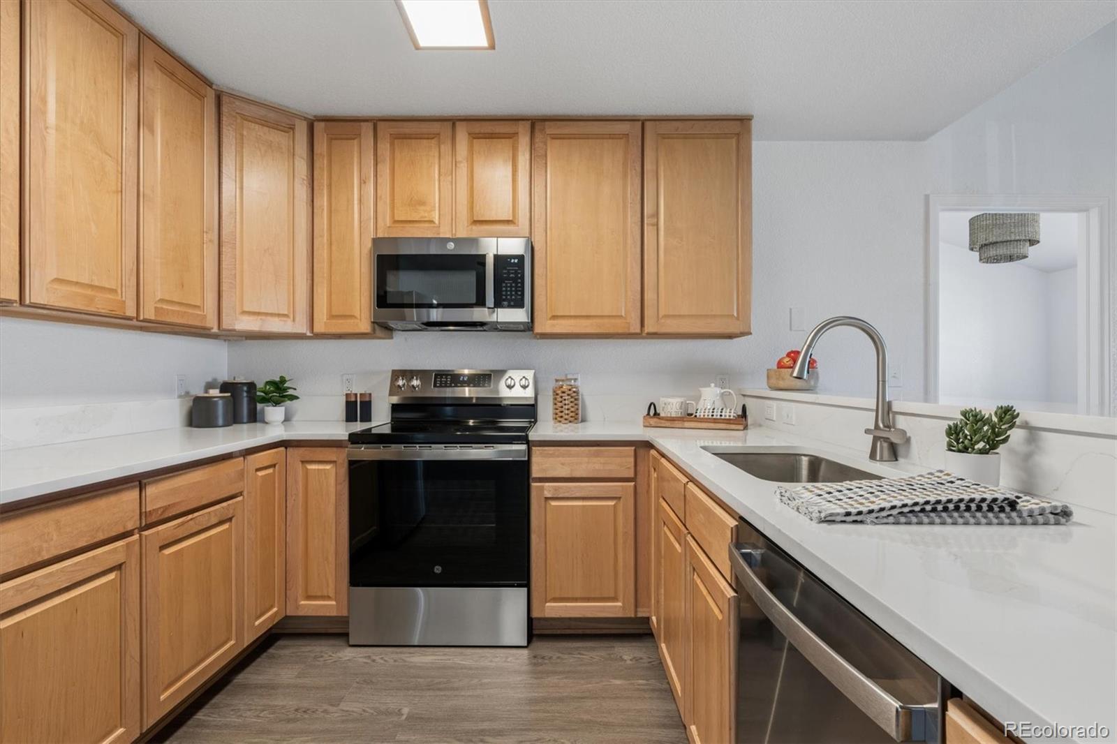 3210 Boulder Circle 203