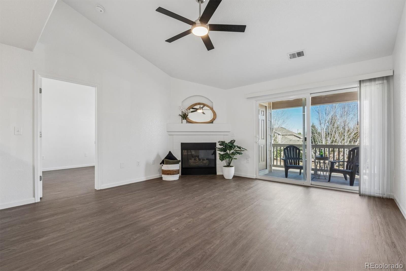 3210 Boulder Circle 203