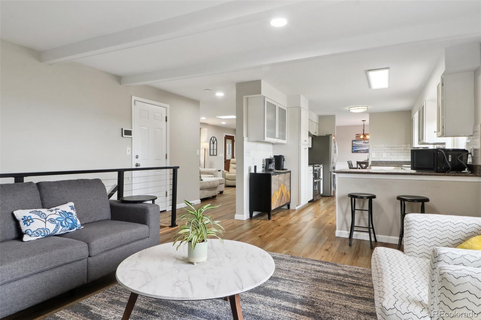 8746 Sunridge Hollow Road