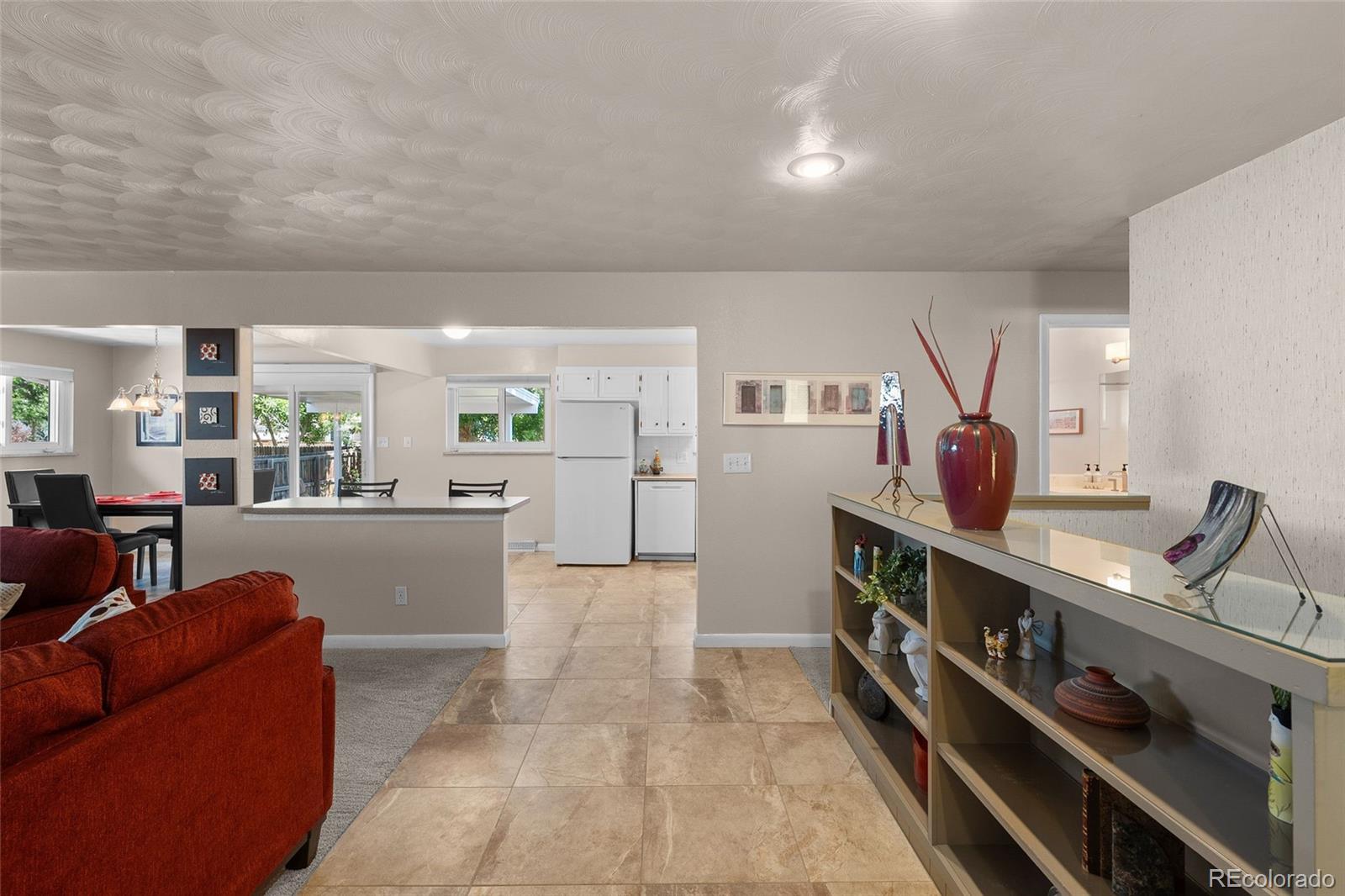3320 S Fulton Court
