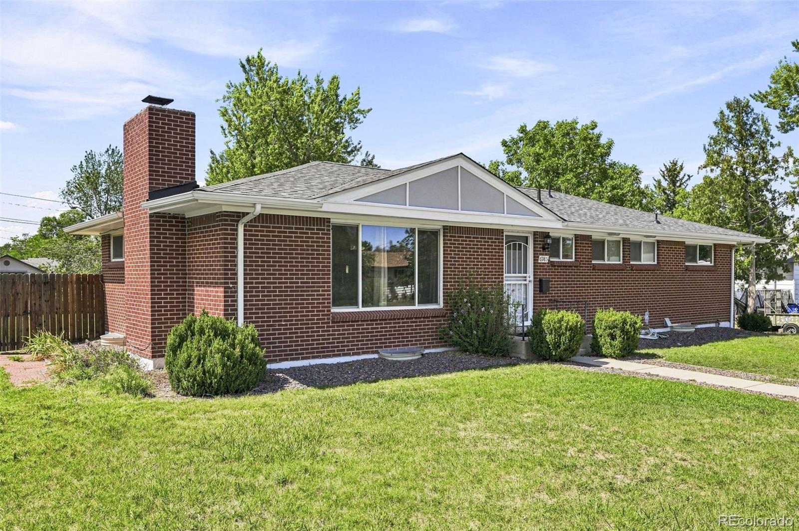 6985 S Ash Circle
