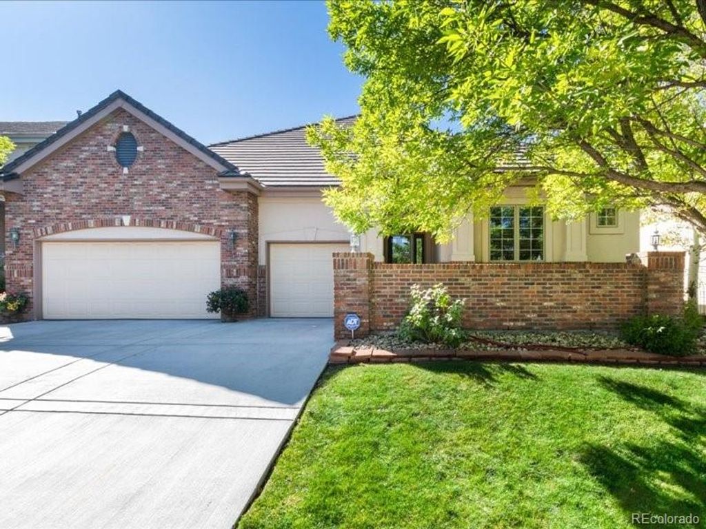 Photo of 56 Coral Place, Greenwood Village, CO 80111 (MLS # 6410422)