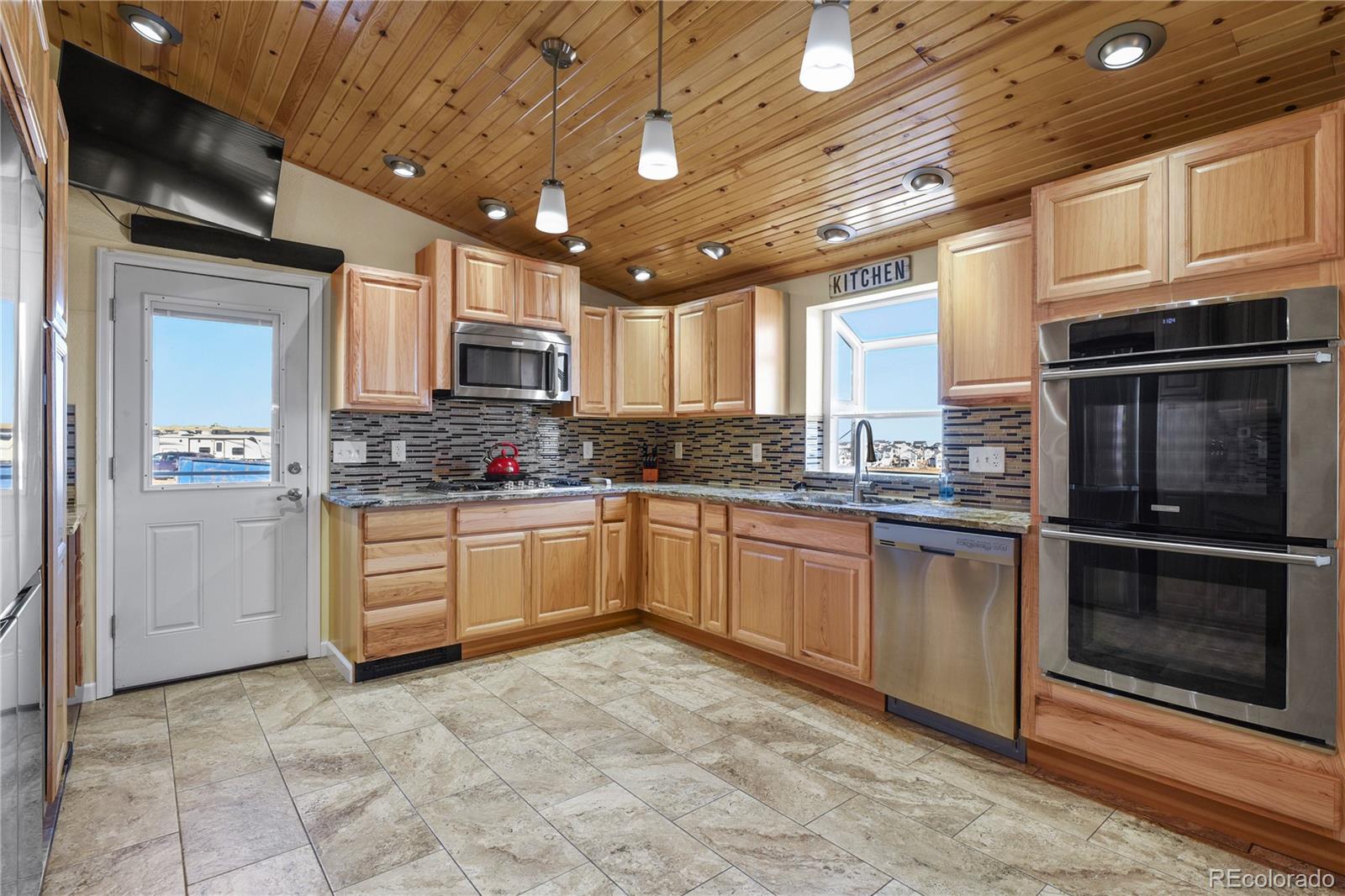 38855 Kittridge Place