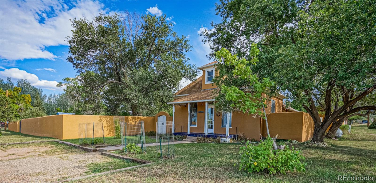 202 E Virginia Street, La Veta, CO, 81055 1 202 E Virginia Street