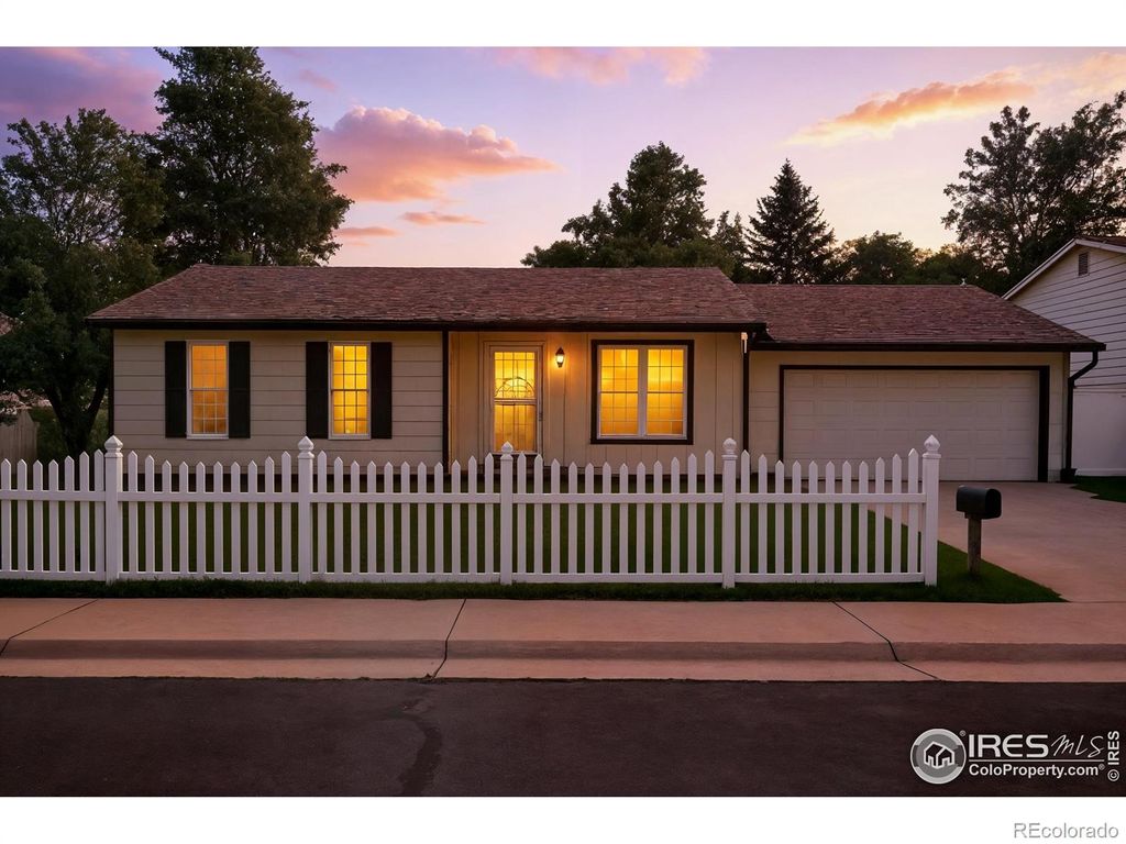 Photo of 946 W Willow Street, Louisville, CO 80027 (MLS # IR1040162)