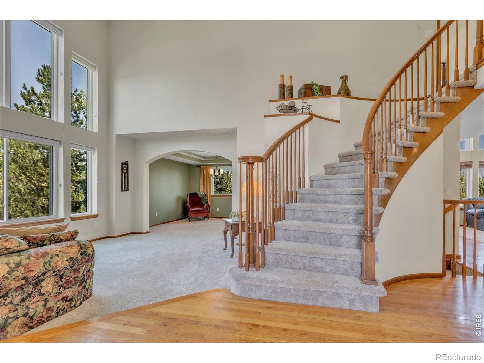 1598 Ridgeview Drive