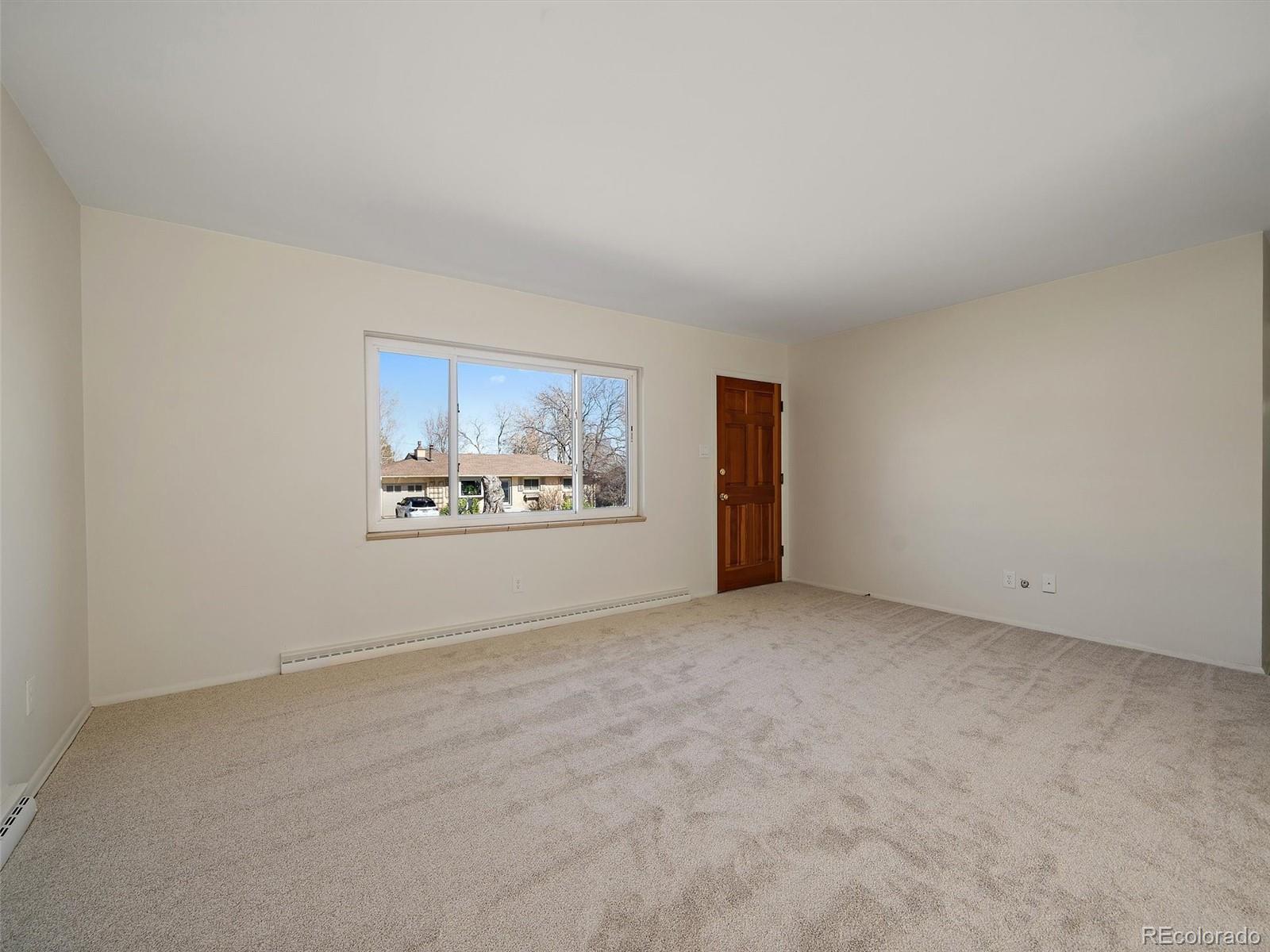 12080 W Carolina Drive