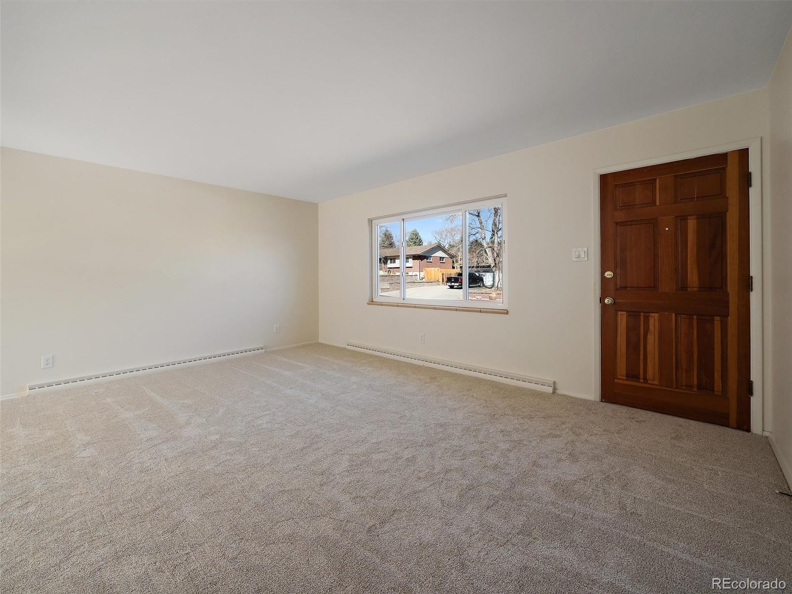 12080 W Carolina Drive