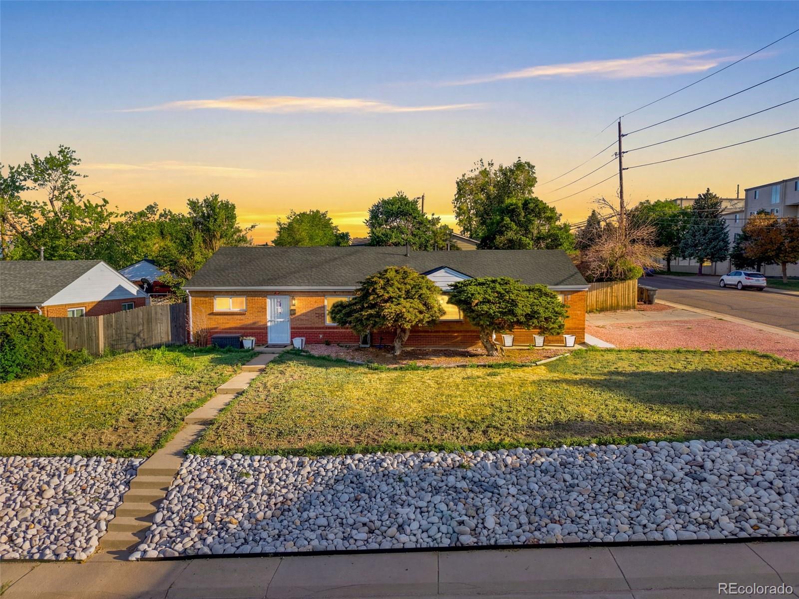 Photo 1 of 40 — 940 Ash Court, Thornton, CO 80229