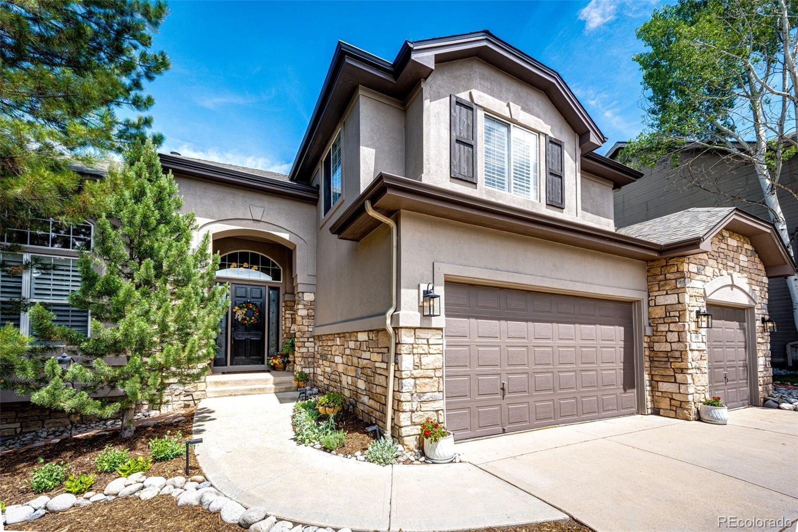 907 Greenridge Lane