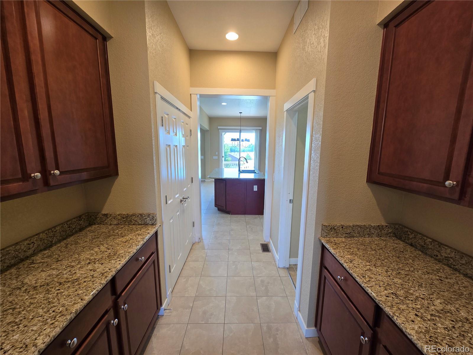 4580 Pleasant Valley Circle
