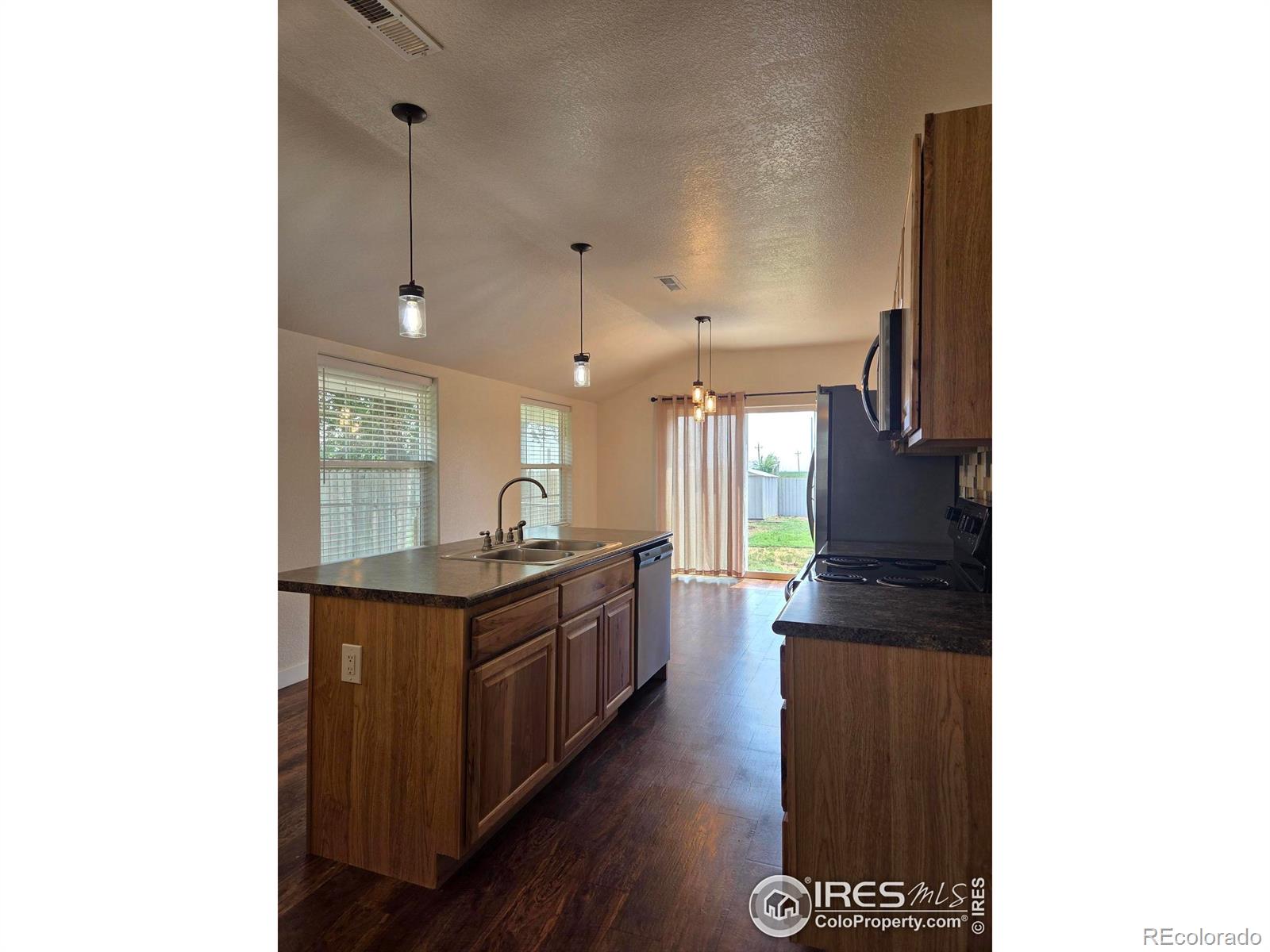 17450 Highway 14