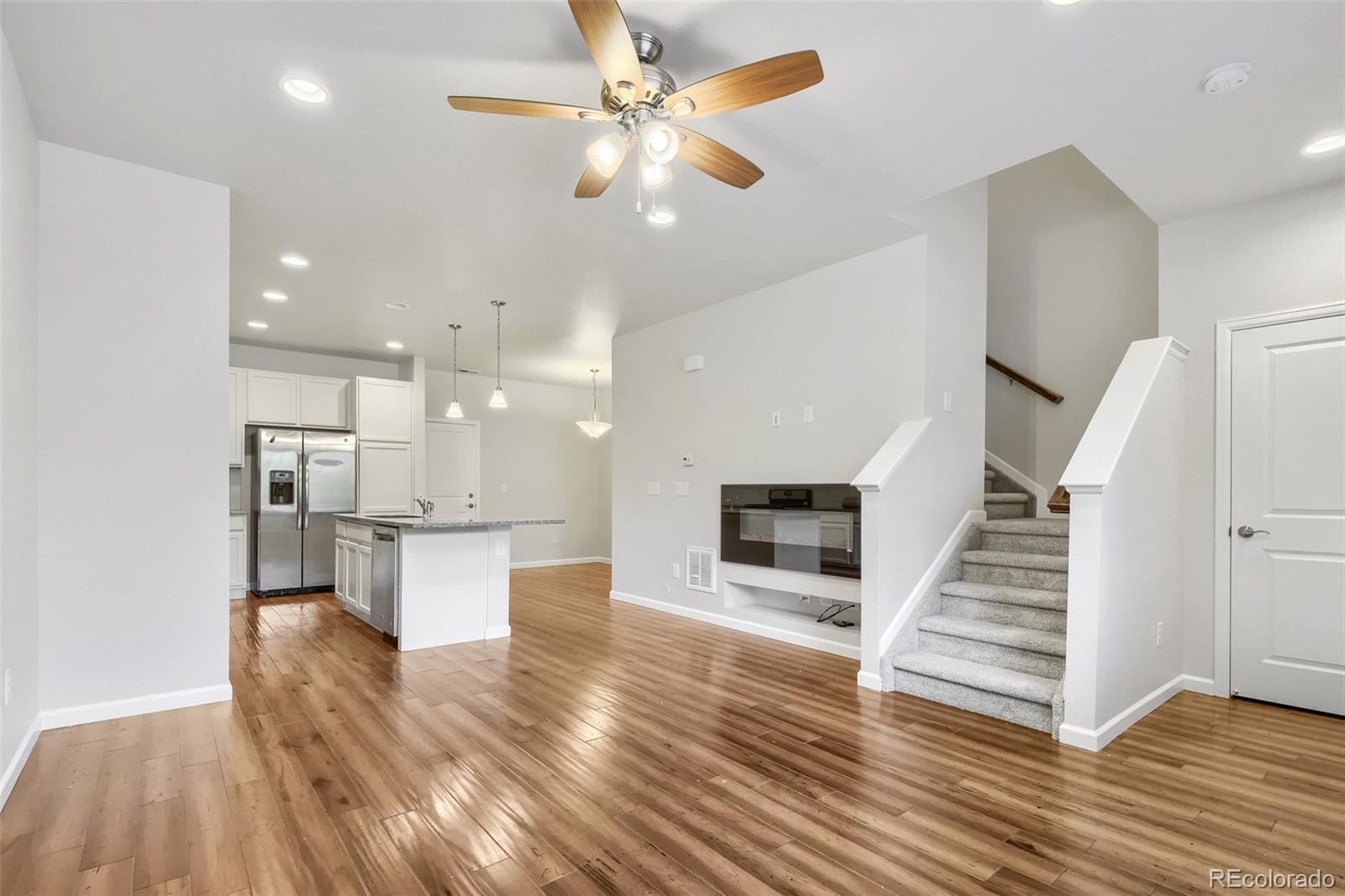 508 E Dry Creek Place