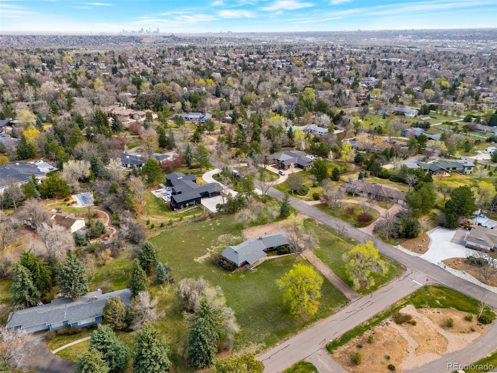 4901 Redwood Drive
