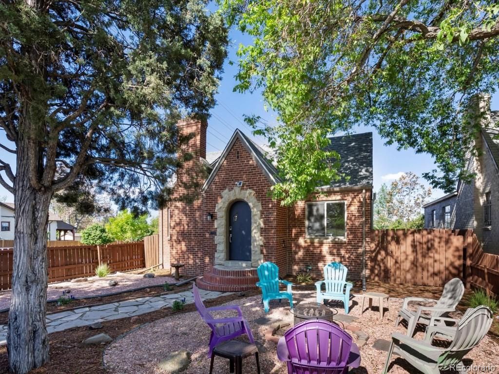 Photo of 3401 N Steele Street, Denver, CO 80205 (MLS # 1862948)