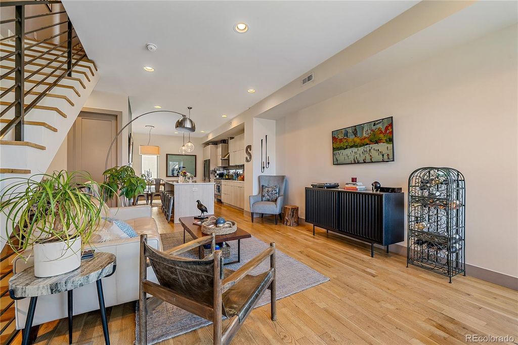 Photo of 2413 Court Place, Denver, CO 80205 (MLS # 3629350)