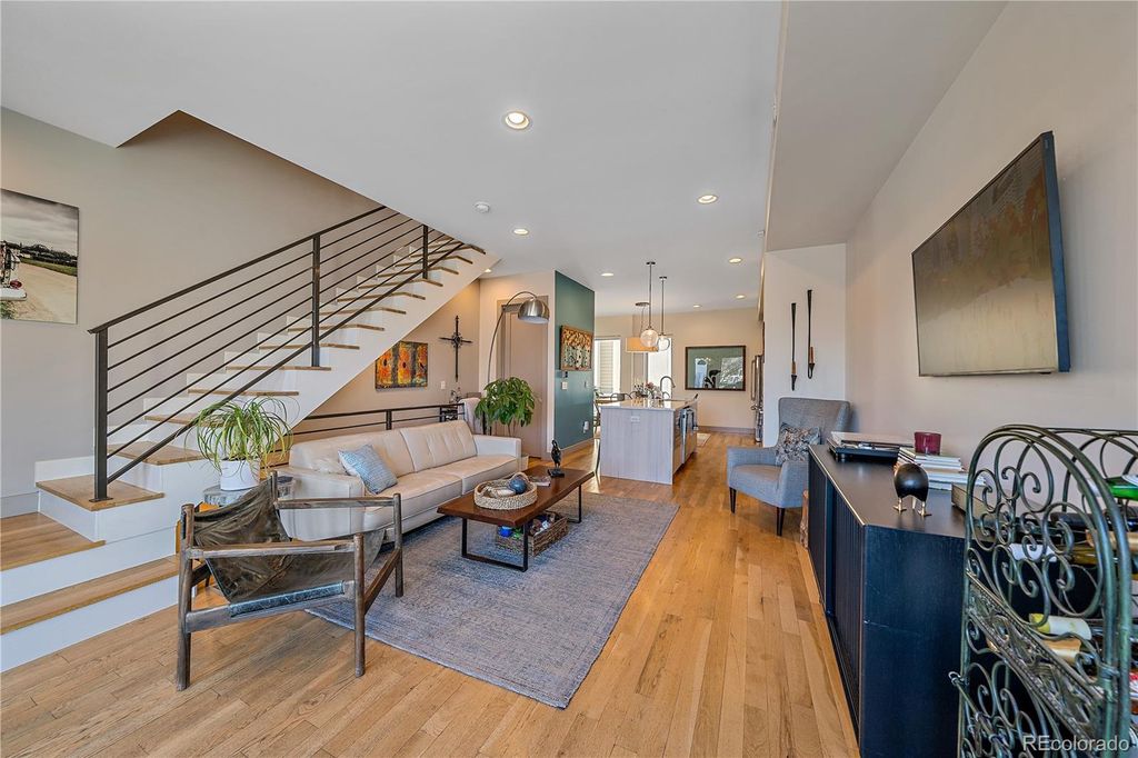 Photo of 2413 Court Place, Denver, CO 80205 (MLS # 3629350)