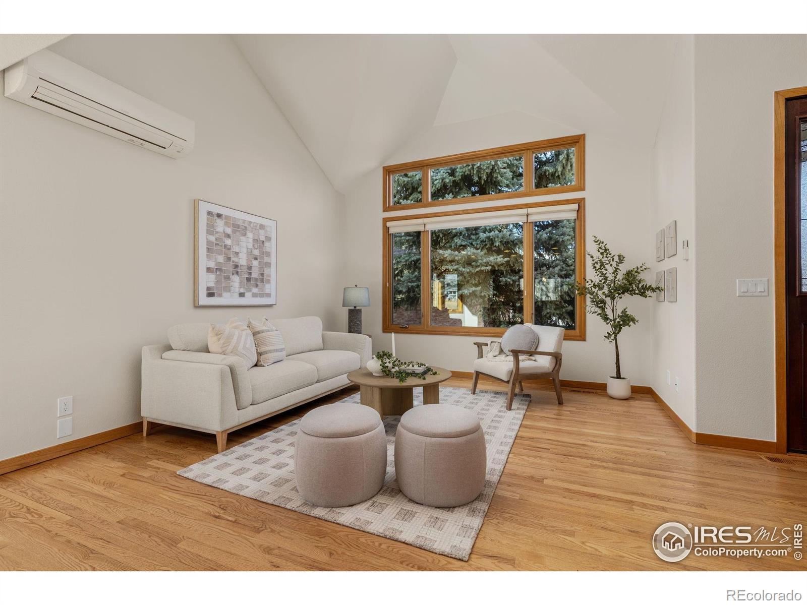 567 N Manorwood Lane