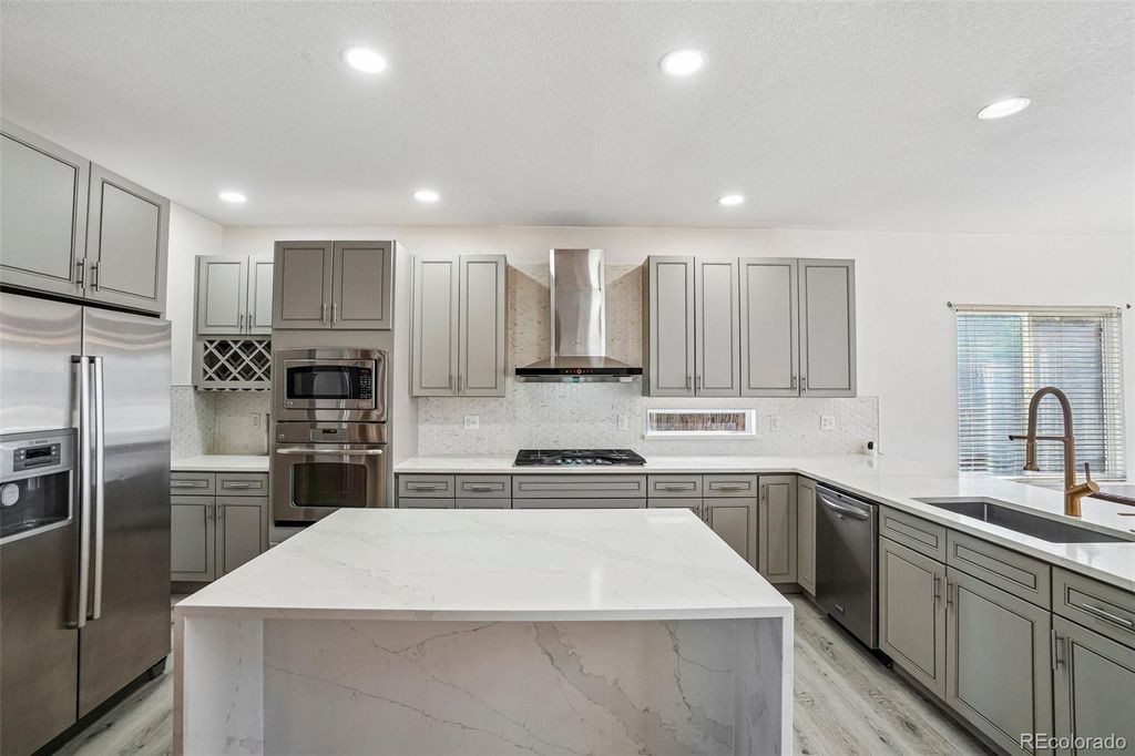Photo of 22668 E Lake Place, Centennial, CO 80015 (MLS # 5782513)