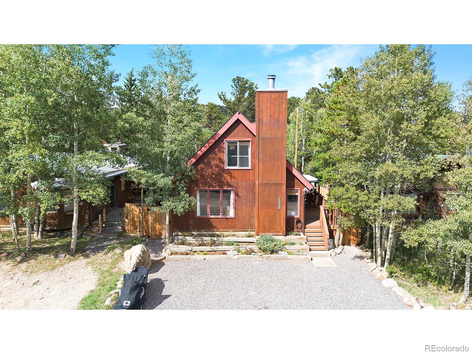225 W Breed Street