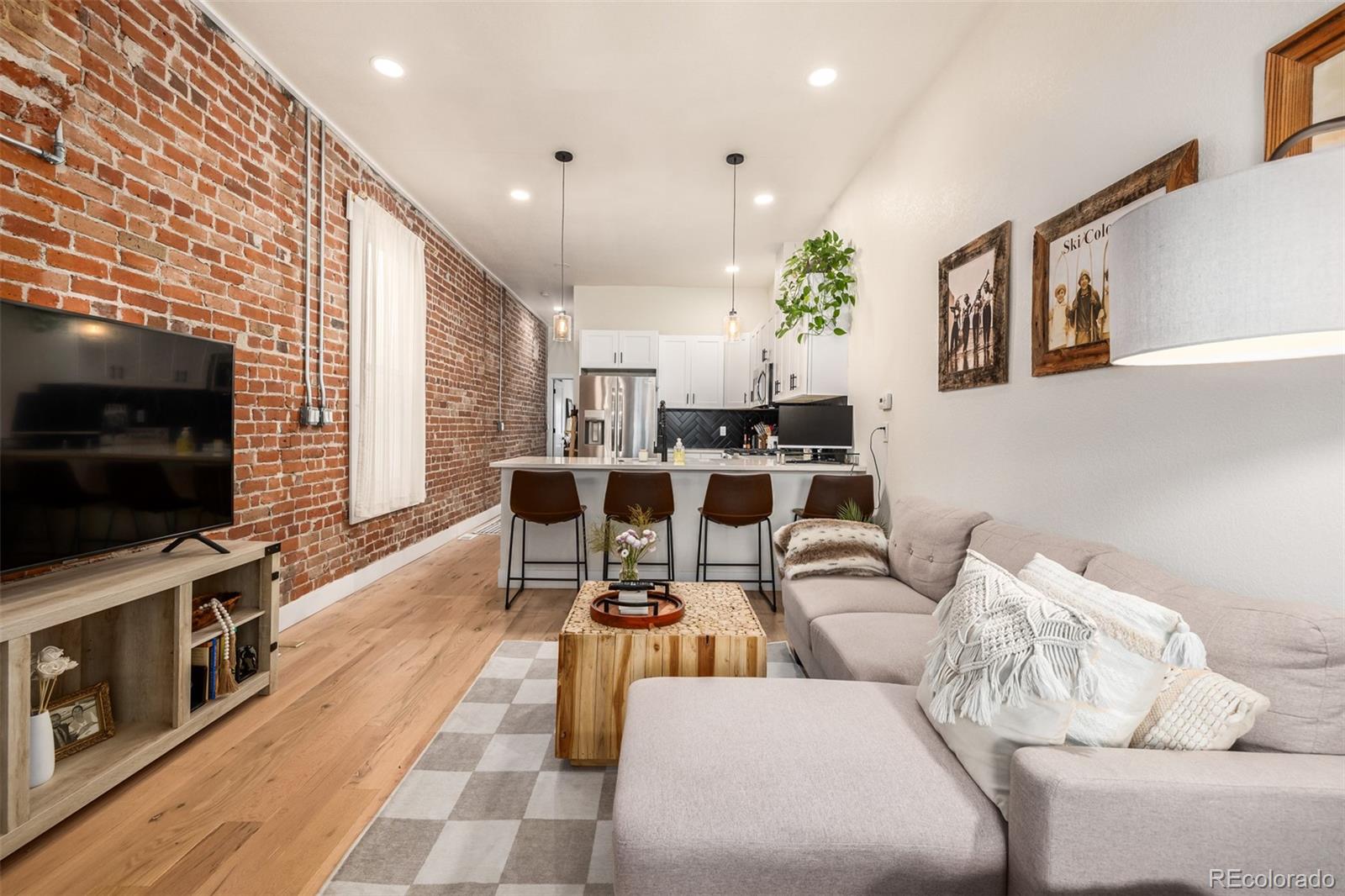 3541 N Williams Street