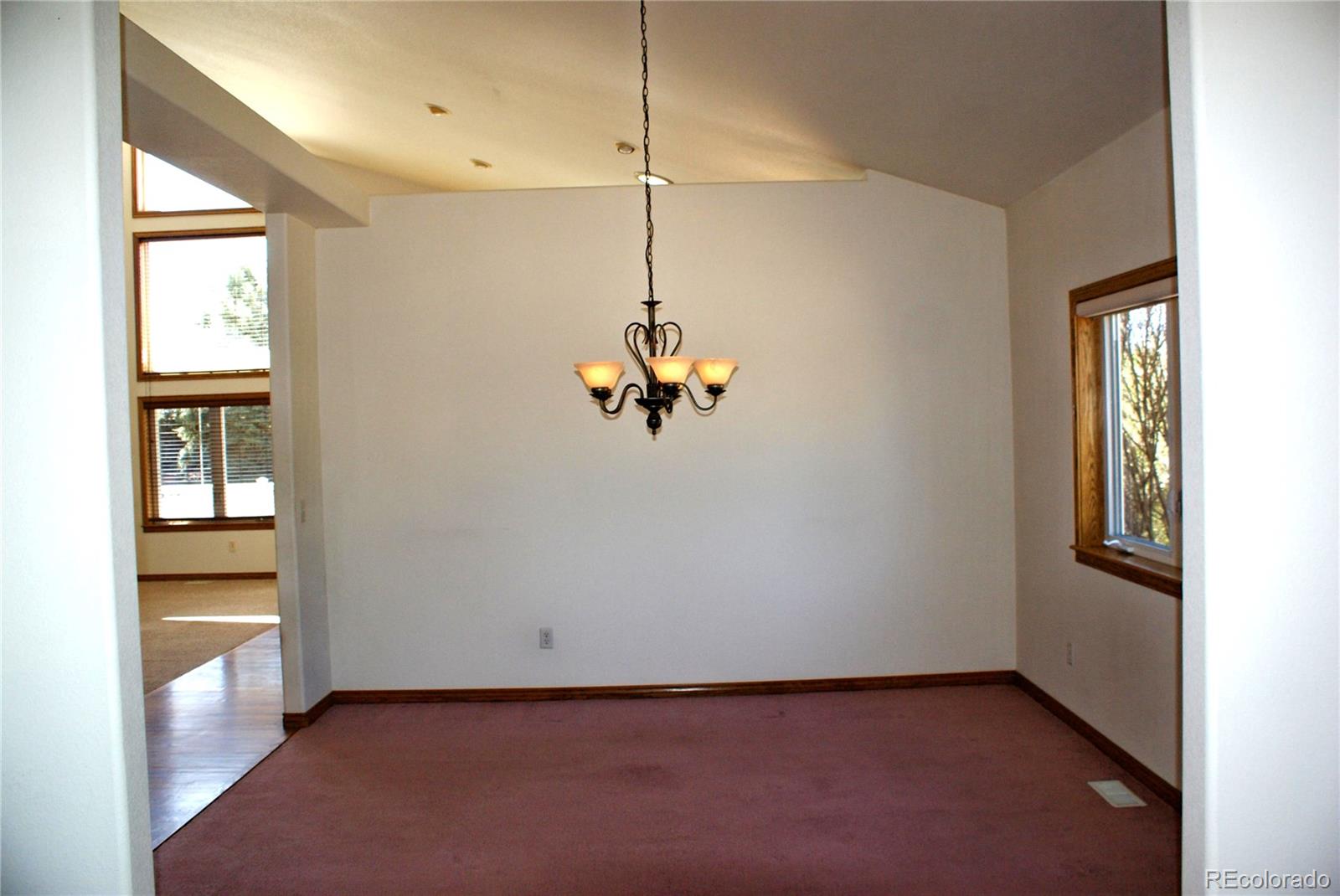 6576 Saddleback Avenue