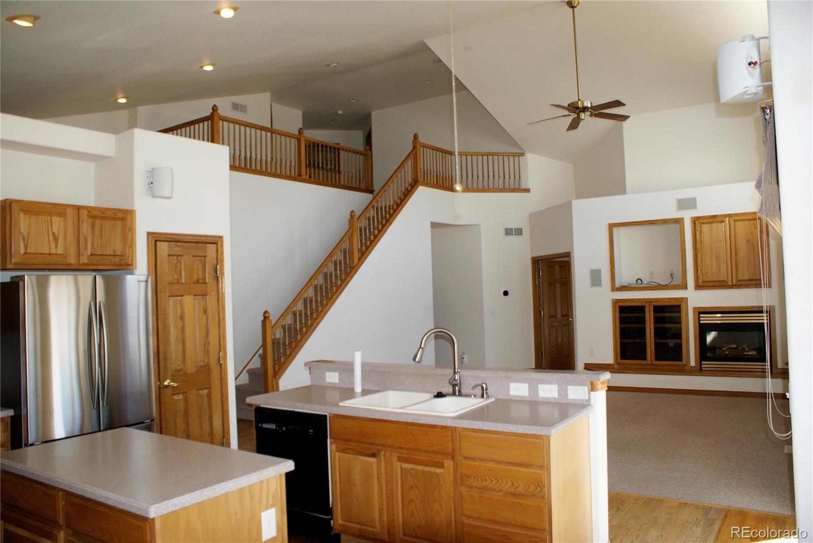 6576 Saddleback Avenue