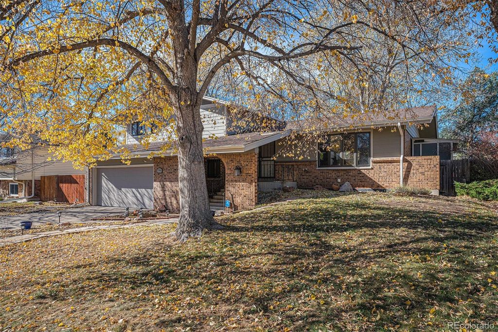 Photo of 791 S Jellison Court, Lakewood, CO 80226 (MLS # 6382469)